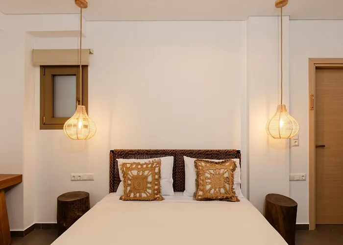 Nous Luxury סקאלה סוטירוס