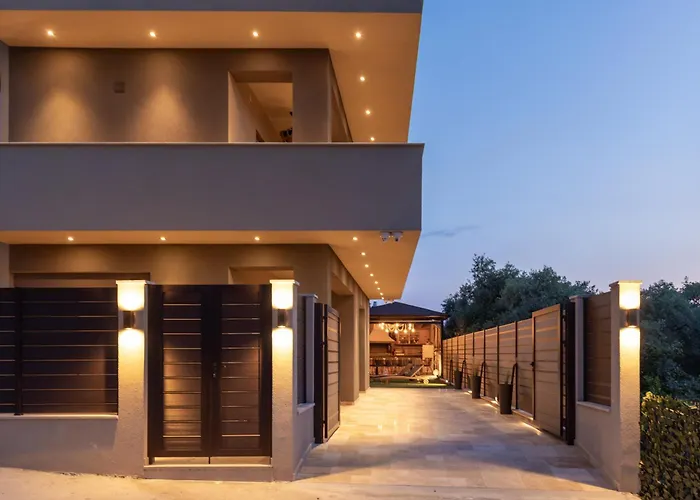 דירה Nous Luxury